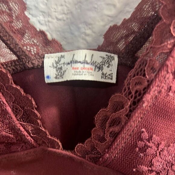 ✨Free People Intimately Long Sleeve Lace Sz Large Maroon Top✨ - Picture 7 of 9